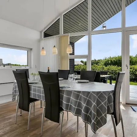 C11720-hemmet-kornblomstvaenget-2 Falen