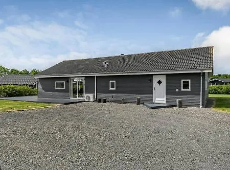 C11720-hemmet-kornblomstvaenget-2 *